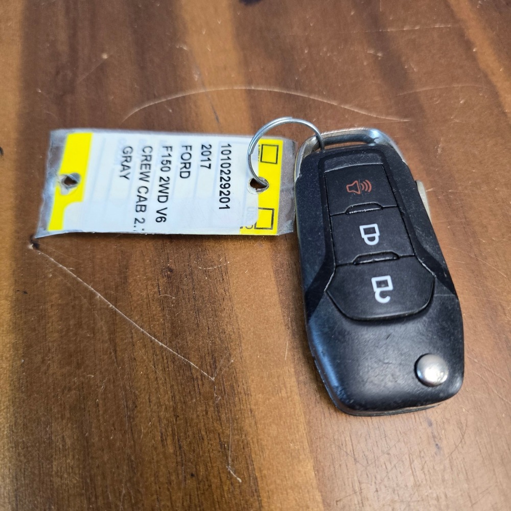 Ford F150 2017 OEM 3-Button Flip Key Remote Fob 1010229201 Black